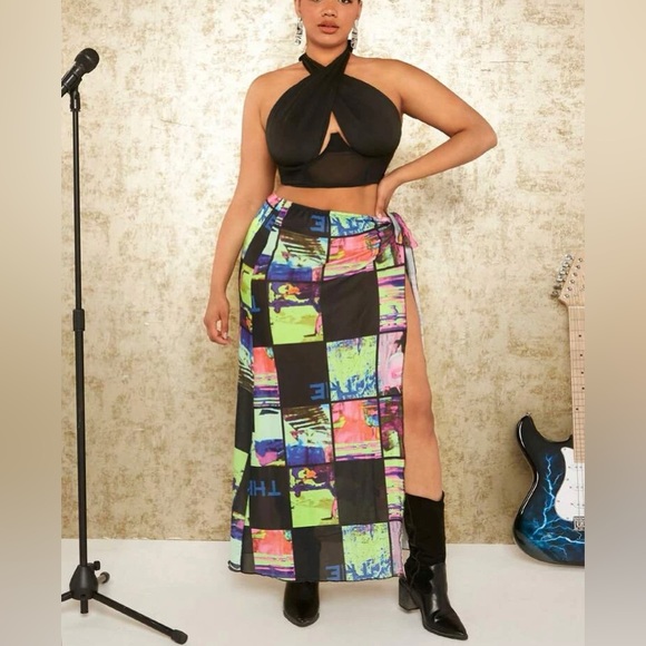 Underwire black adjustable halter top 3X - Picture 3 of 6